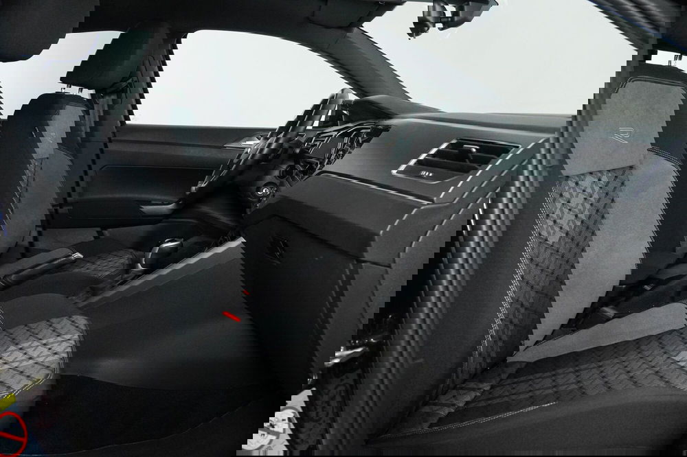 Volkswagen Taigo usata a Perugia (11)