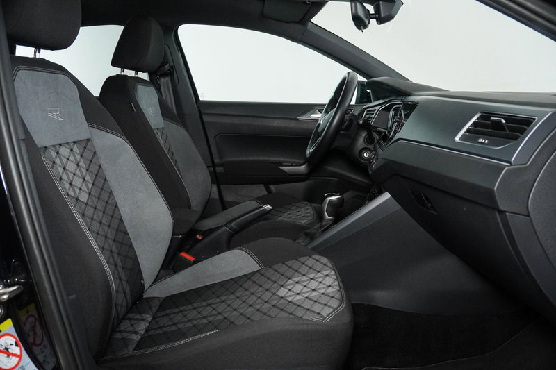 Volkswagen Taigo usata a Perugia (11)