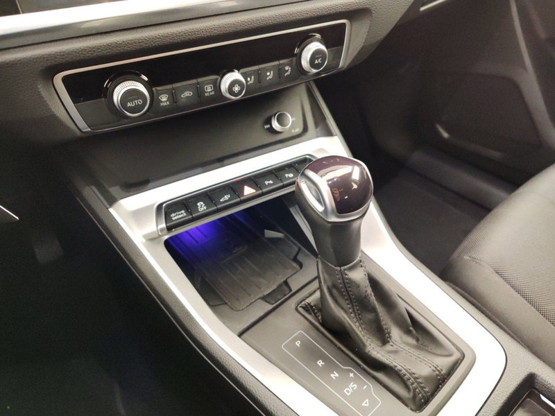 Audi Q3 Sportback usata a Massa-Carrara (11)