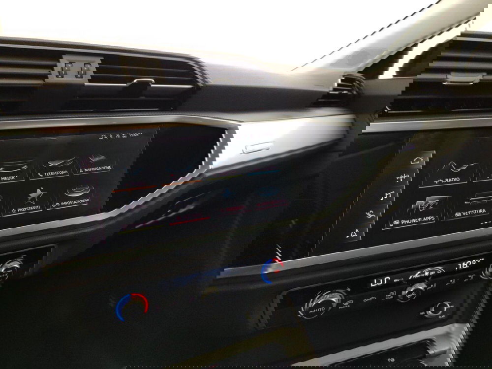 Audi Q3 Sportback usata a Massa-Carrara (12)