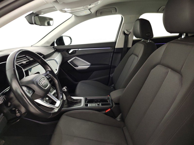 Audi Q3 Sportback usata a Massa-Carrara (7)