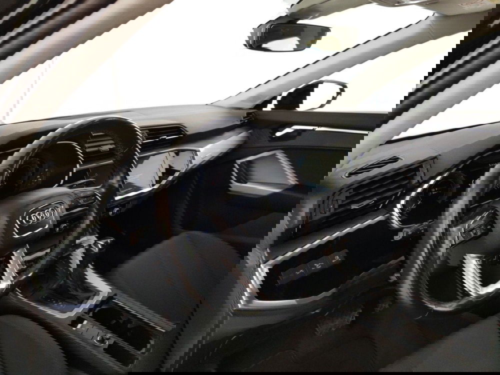 Audi Q3 Sportback usata a Massa-Carrara (8)