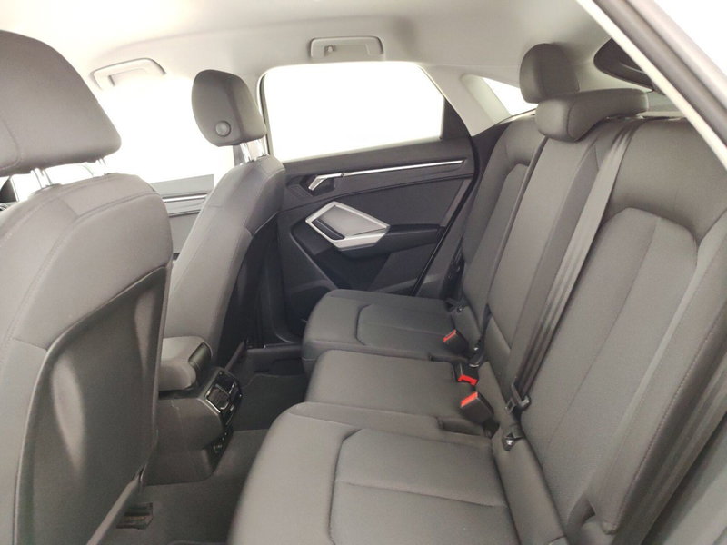 Audi Q3 Sportback usata a Massa-Carrara (10)