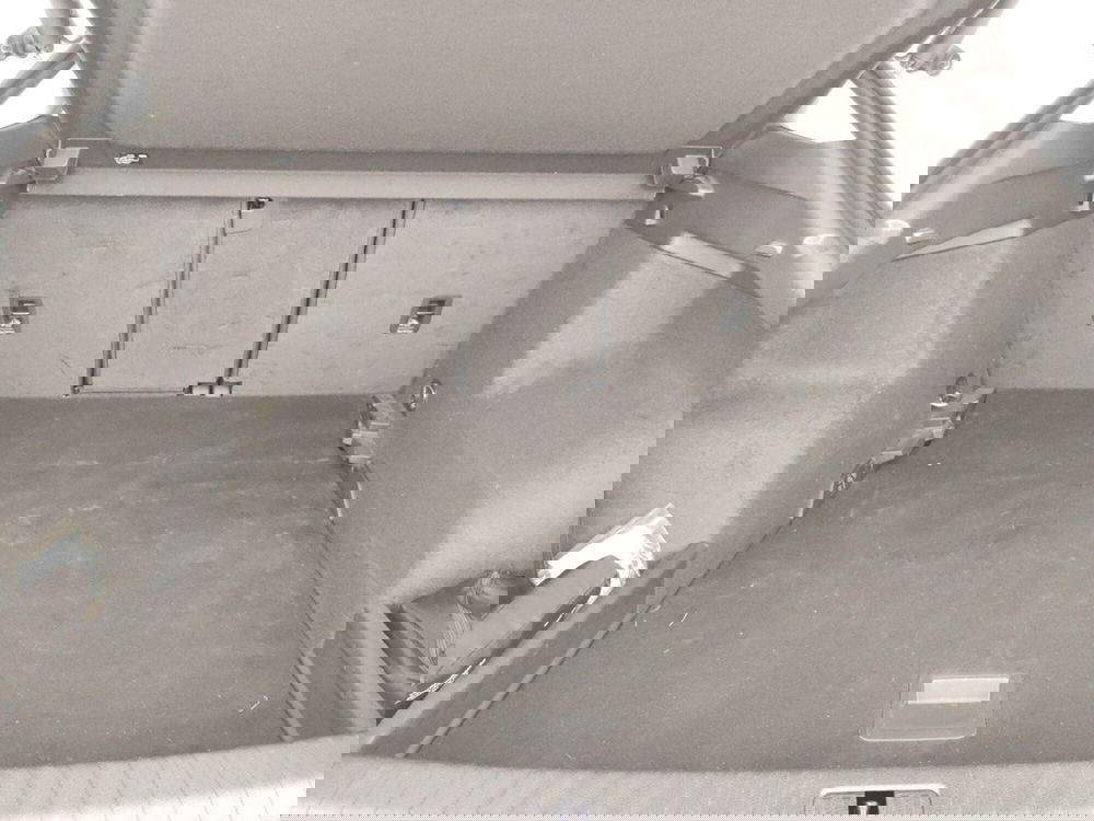 Audi Q3 Sportback usata a Massa-Carrara (16)