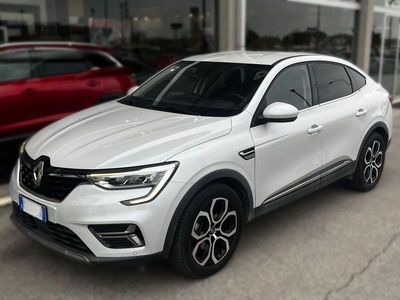 Renault Arkana E-Tech 145 CV Intens del 2022 usata a Rimini
