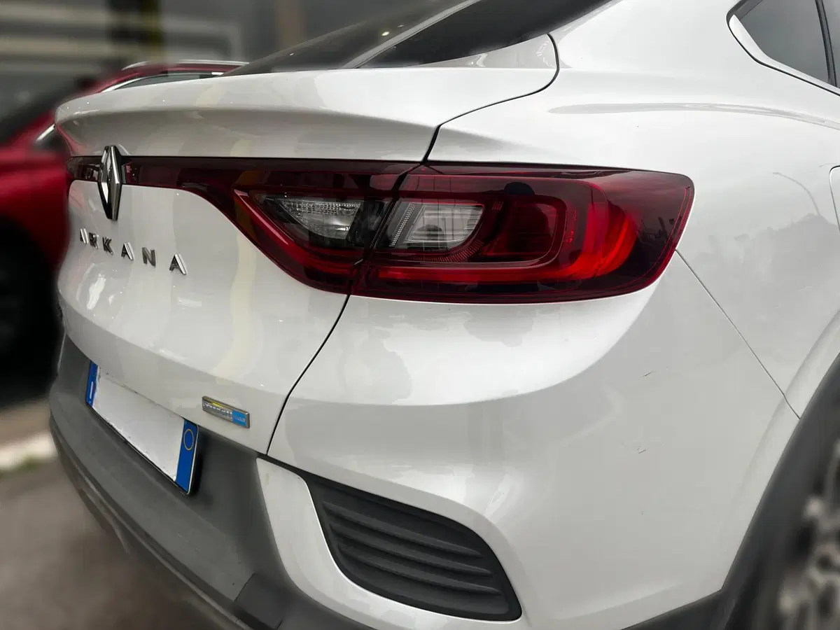 Renault Arkana usata a Rimini (5)