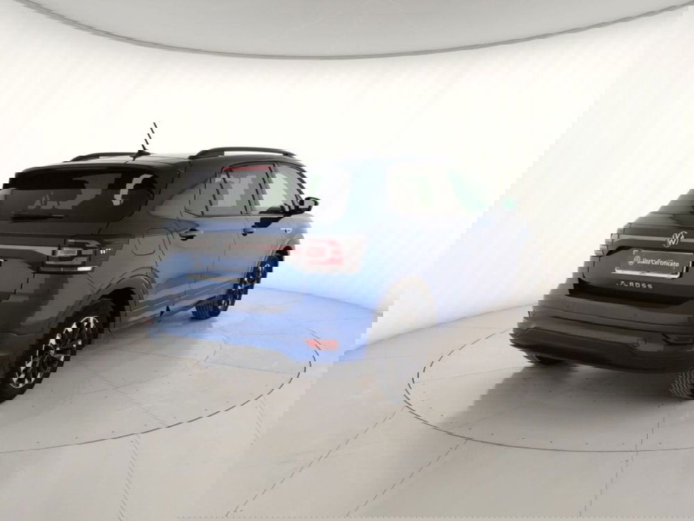 Volkswagen T-Cross usata a Massa-Carrara (3)