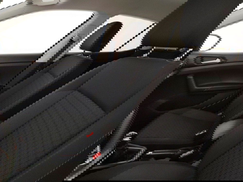 Volkswagen T-Cross usata a Massa-Carrara (9)