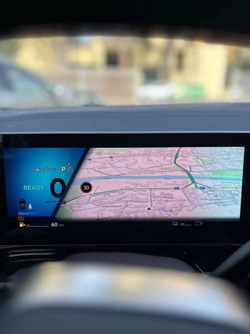 Renault Austral nuova a Firenze (13)