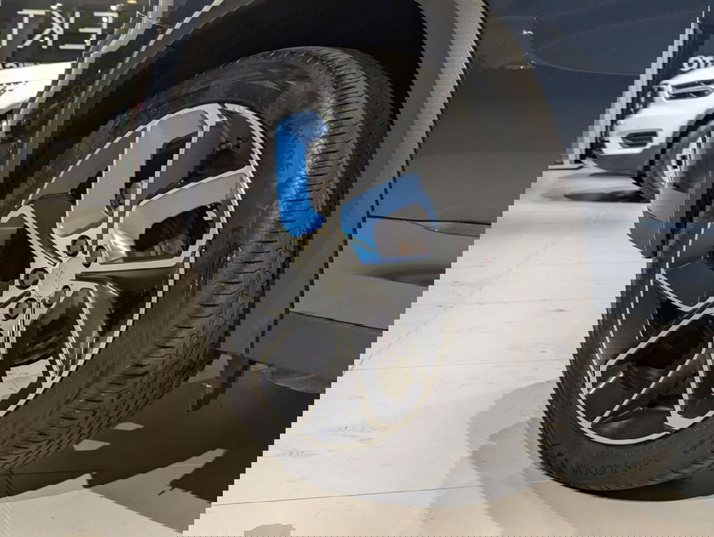 Lynk & Co 01 usata a Pescara (16)