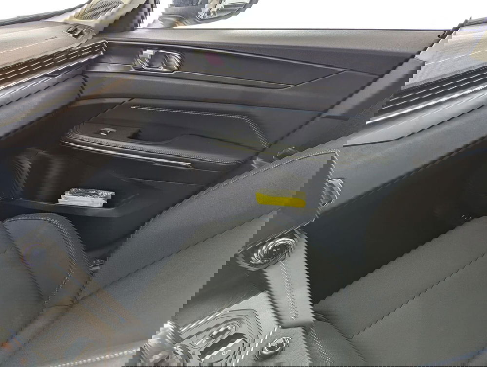 Lynk & Co 01 usata a Pescara (18)