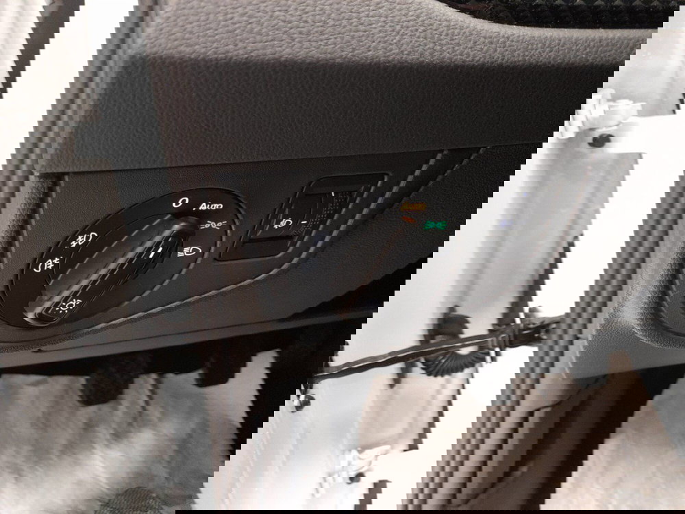 Volkswagen Taigo nuova a Bologna (10)