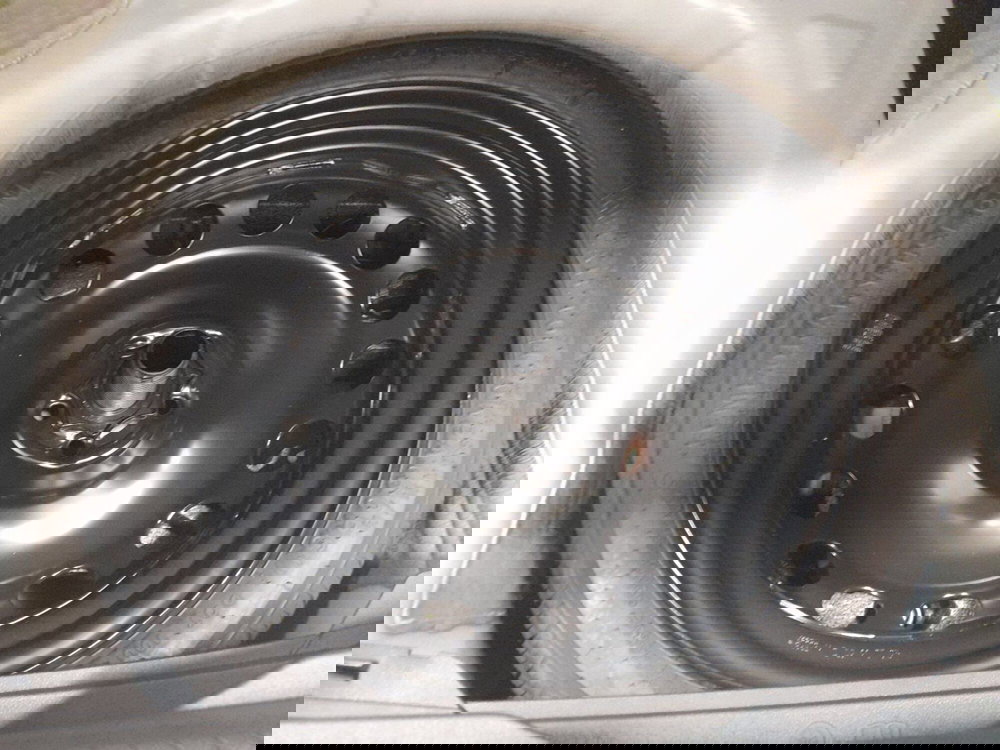 Volkswagen Taigo nuova a Bologna (18)