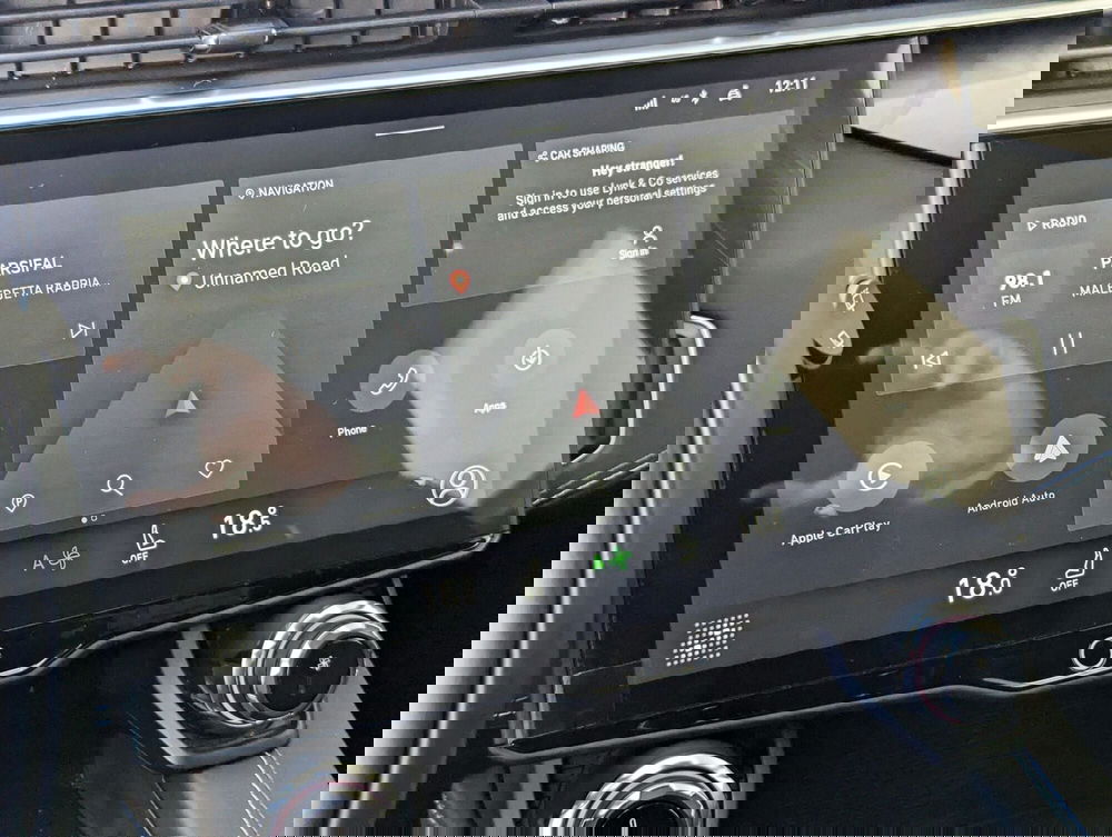 Lynk & Co 01 usata a Pescara (11)