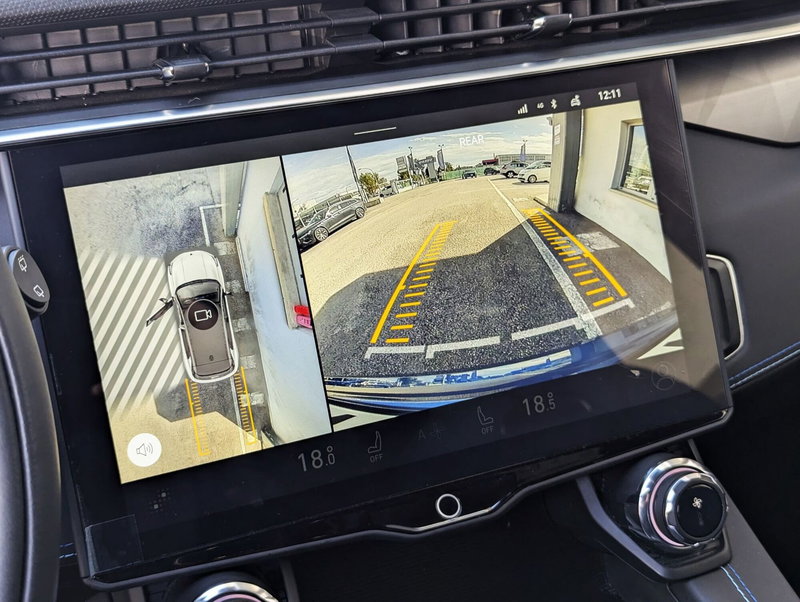 Lynk & Co 01 usata a Pescara (12)