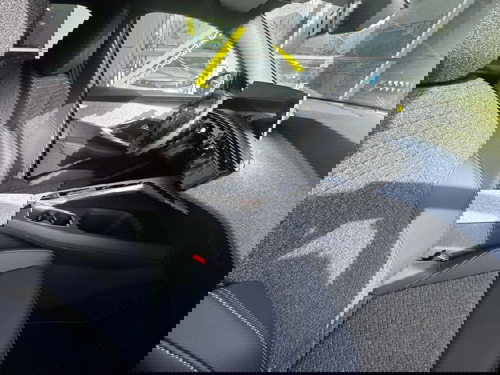 Peugeot 3008 nuova a Frosinone (13)