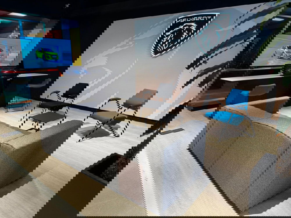 Peugeot 3008 nuova a Frosinone (20)