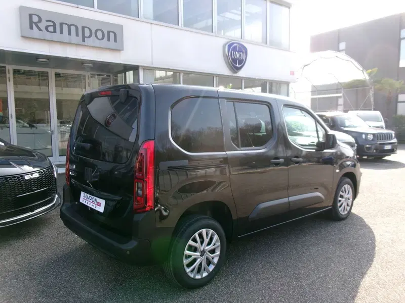 Fiat Doblò nuova a Venezia (3)