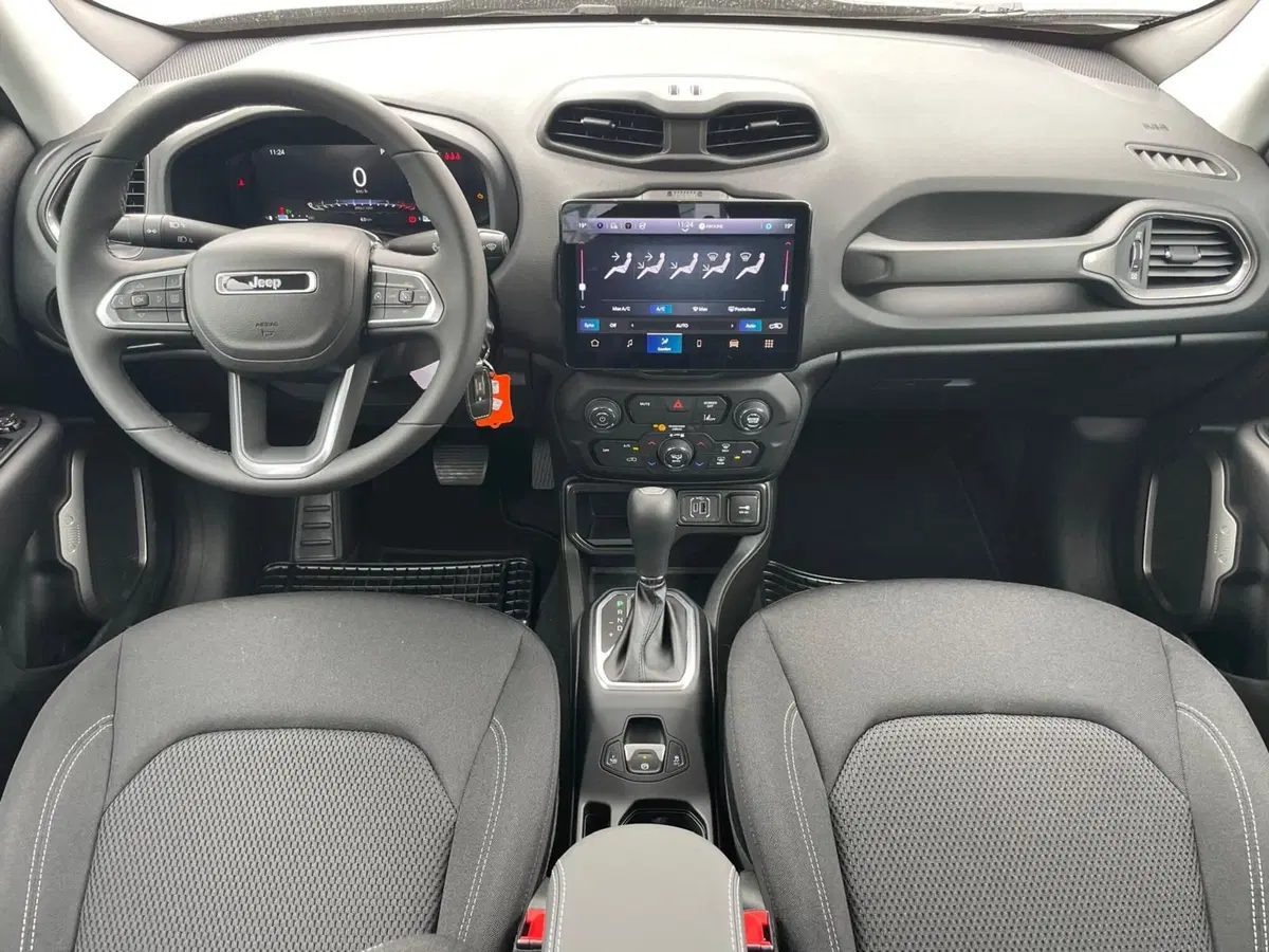Jeep Renegade nuova a Ancona (10)