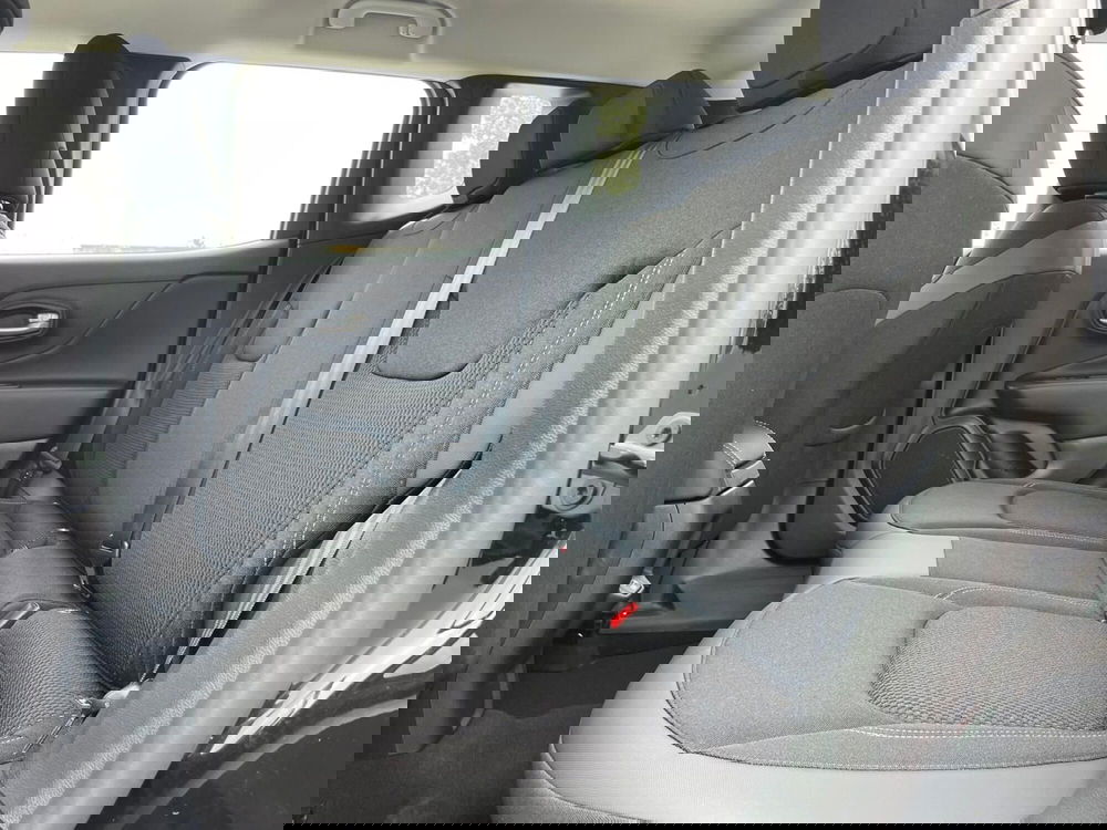 Jeep Renegade nuova a Ancona (16)