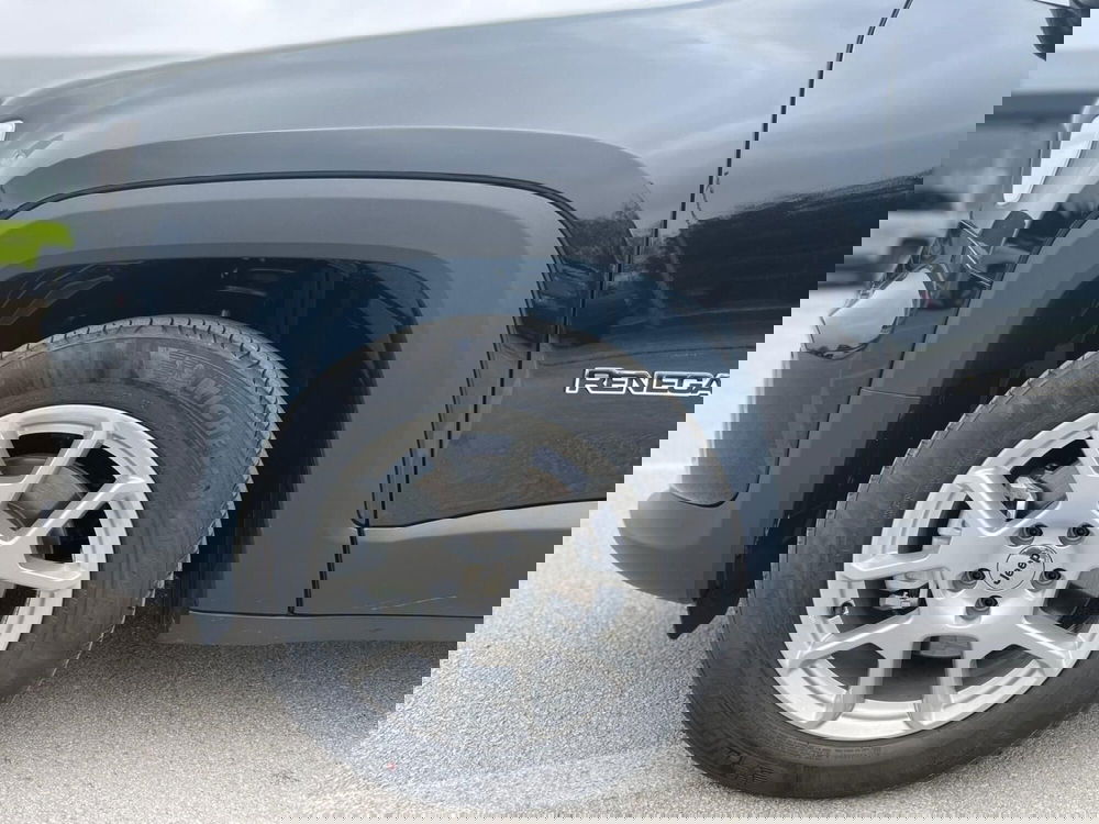 Jeep Renegade nuova a Ancona (18)