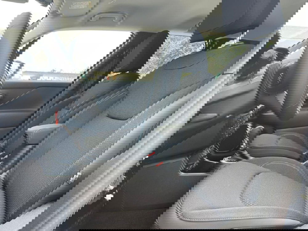 Jeep Renegade nuova a Ancona (9)