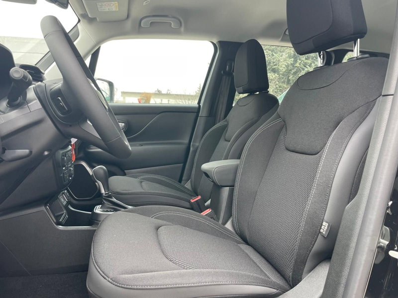 Jeep Renegade nuova a Ancona (9)