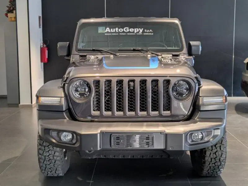 Jeep Wrangler Unlimited nuova a Parma