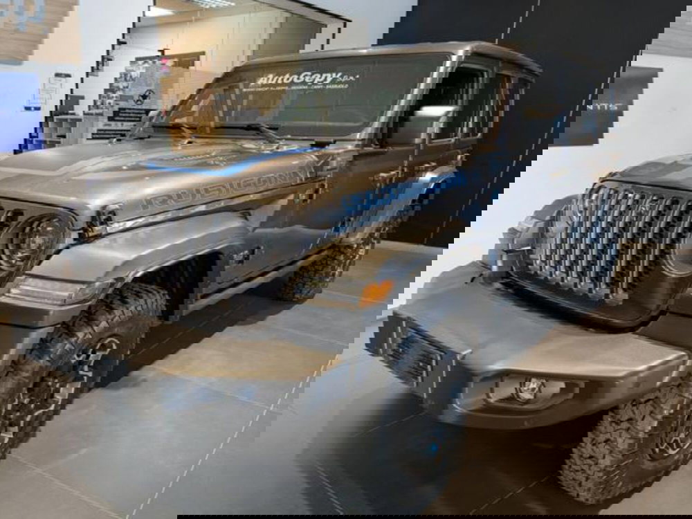 Jeep Wrangler Unlimited nuova a Parma (2)