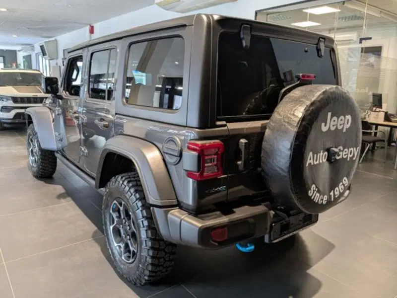 Jeep Wrangler Unlimited nuova a Parma (6)