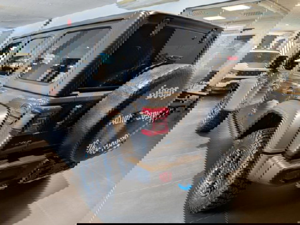 Jeep Wrangler Unlimited nuova a Parma (6)