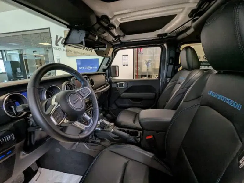 Jeep Wrangler Unlimited nuova a Parma (7)