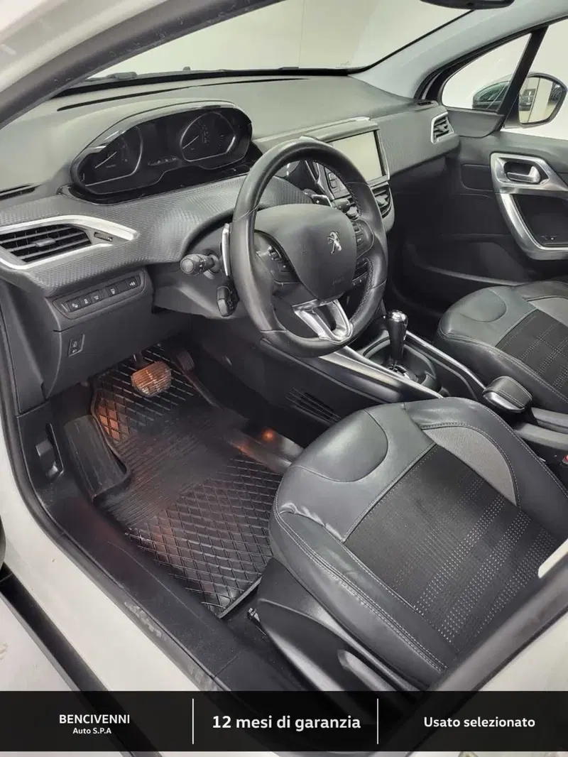Peugeot 2008 usata a Catanzaro (11)