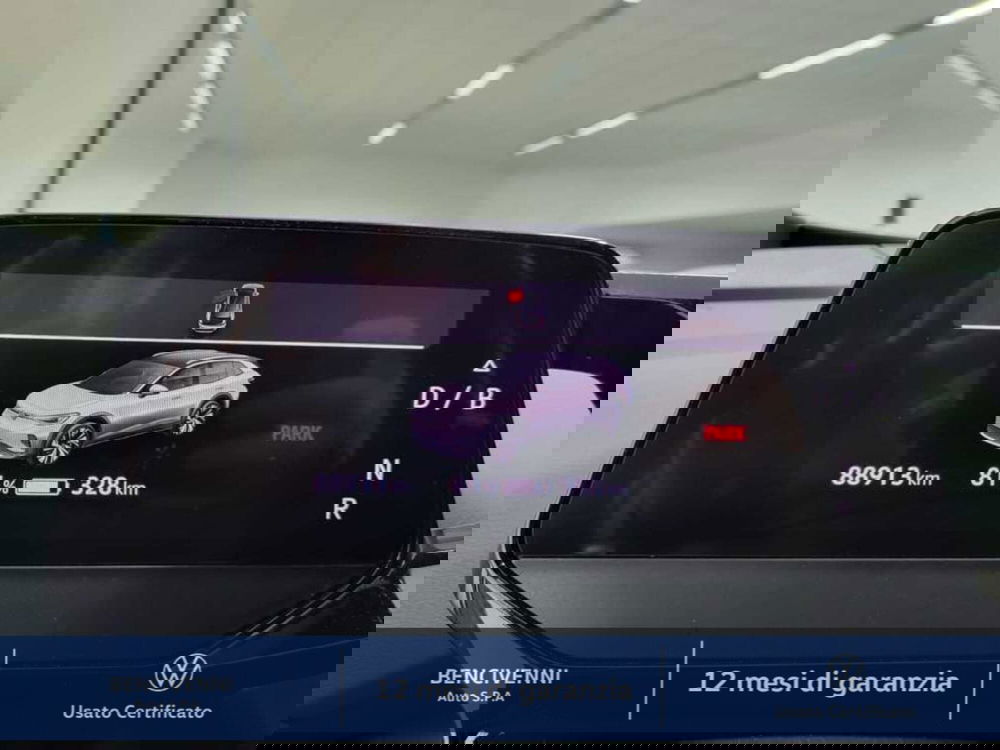 Volkswagen ID.4 usata a Catanzaro (12)