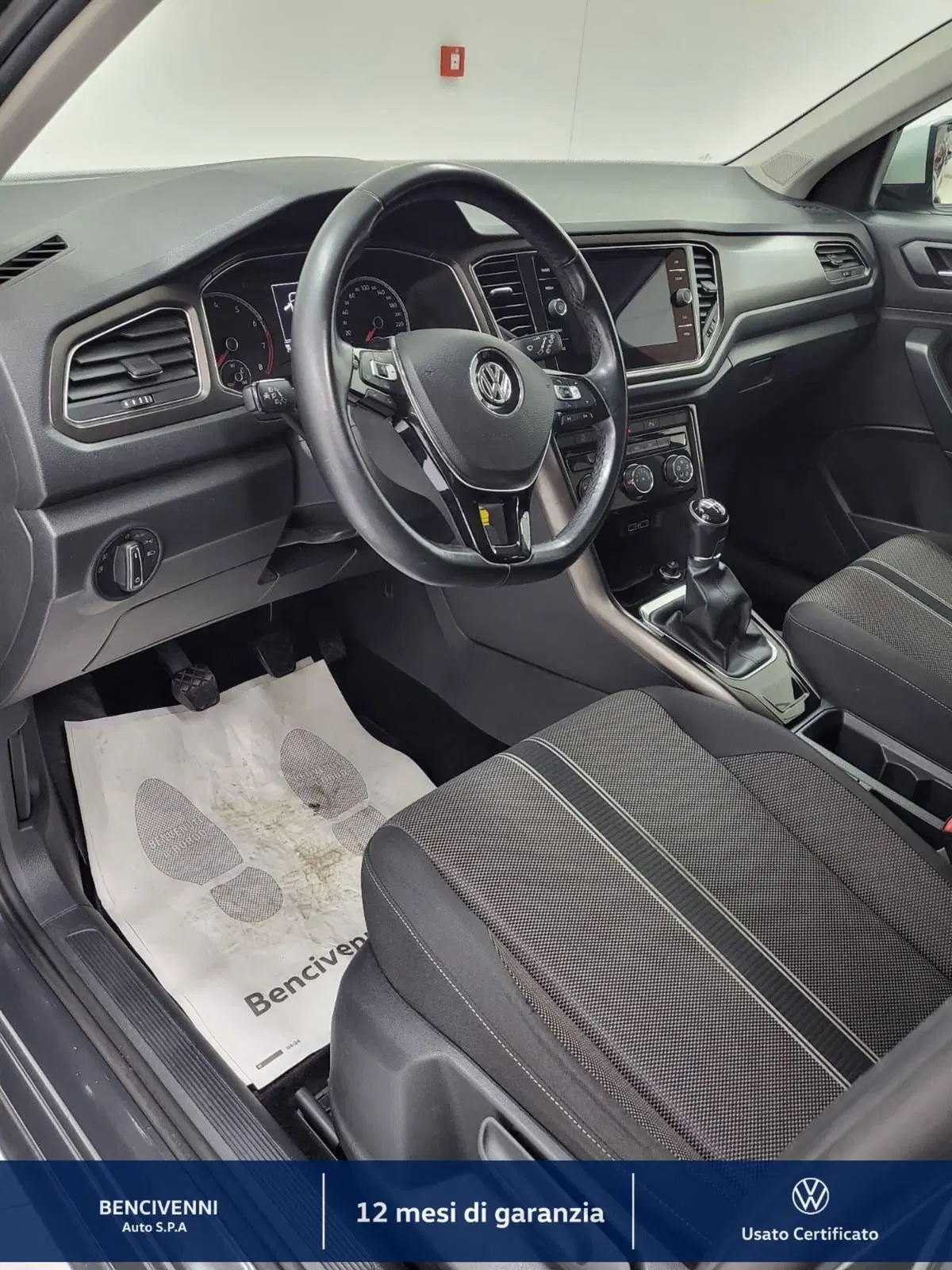 Volkswagen T-Roc usata a Catanzaro (9)