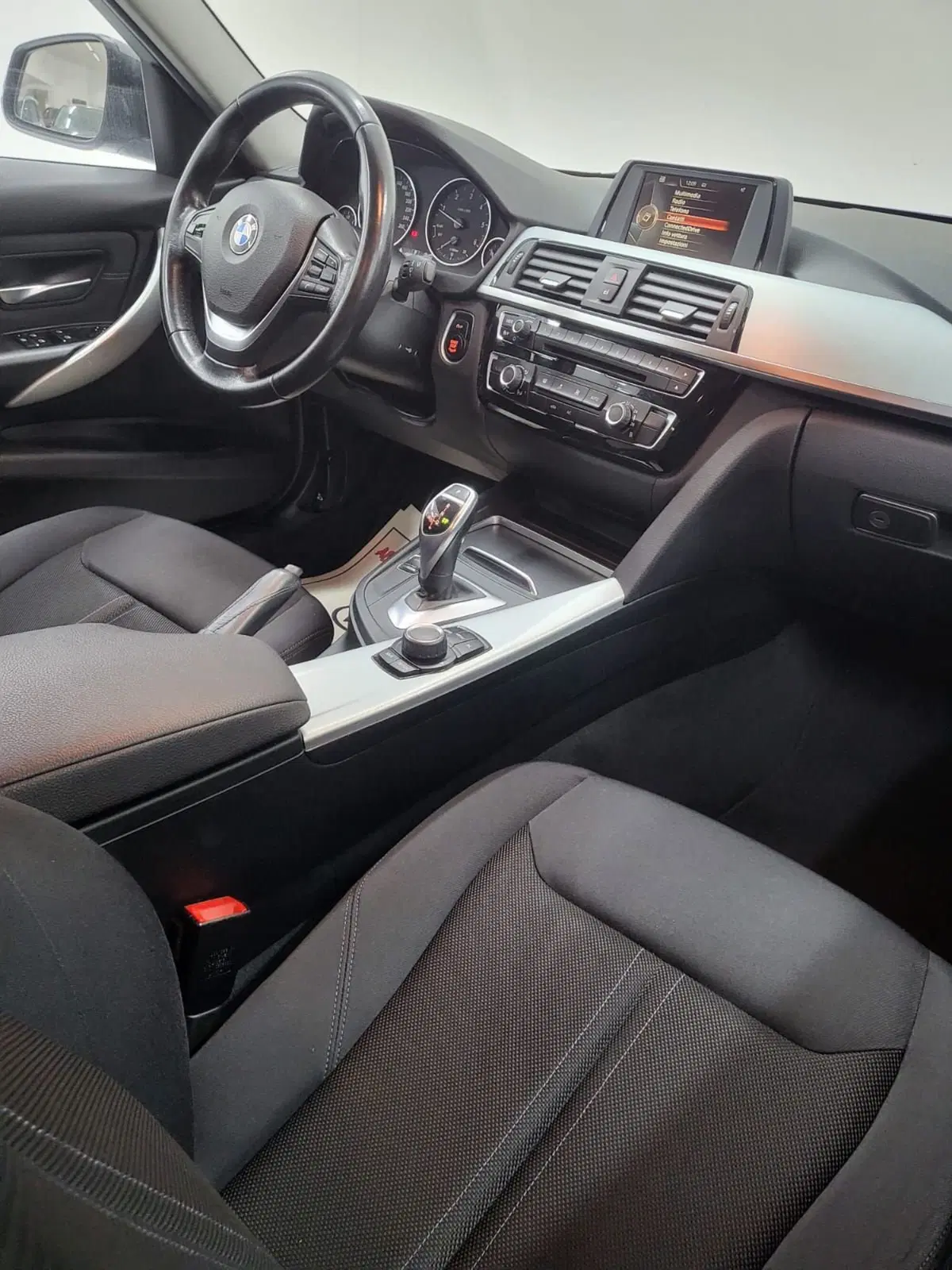 BMW Serie 3 Touring usata a Catanzaro (16)