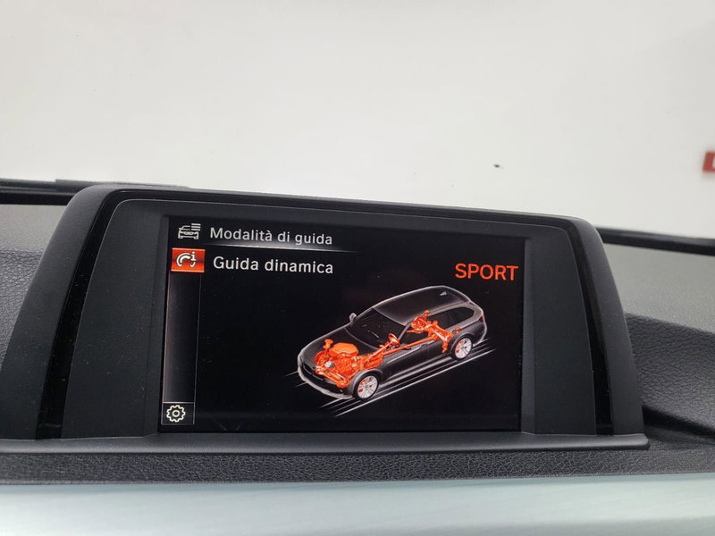 BMW Serie 3 Touring usata a Catanzaro (18)