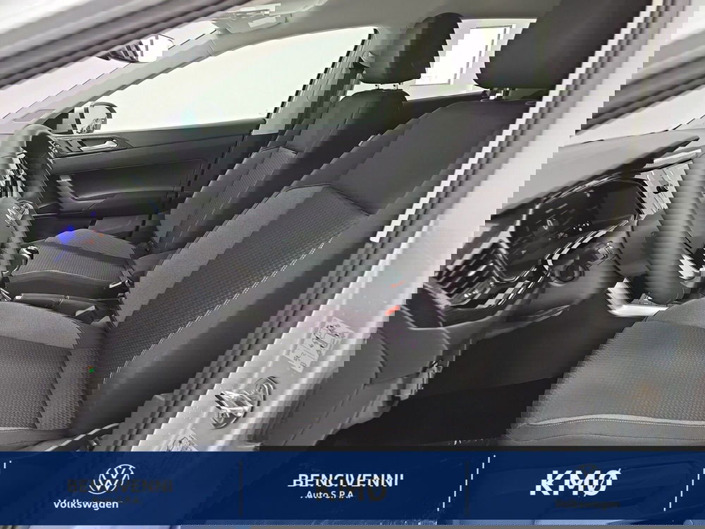 Volkswagen Taigo nuova a Catanzaro (14)