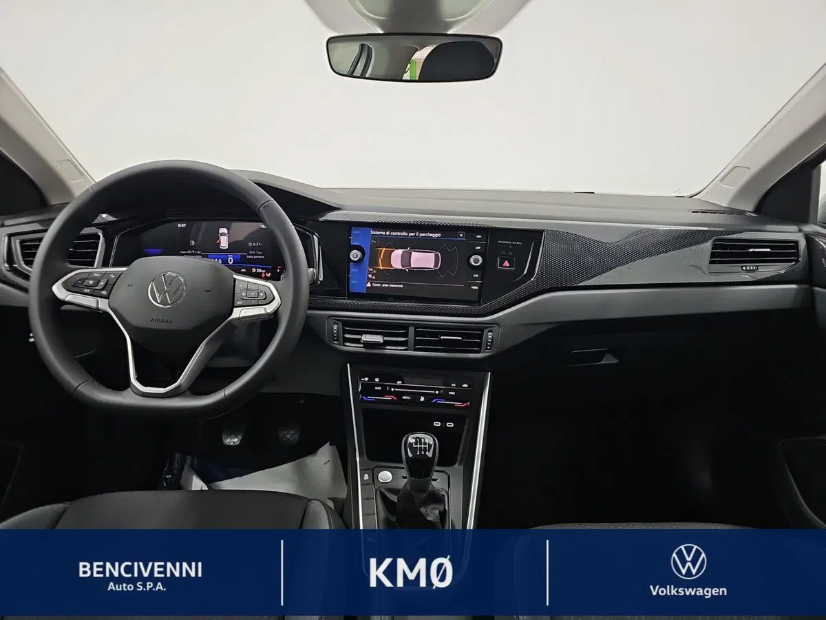 Volkswagen Taigo nuova a Catanzaro (15)