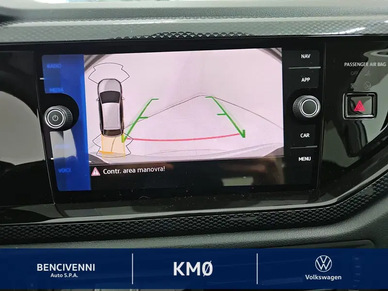 Volkswagen Taigo nuova a Catanzaro (18)