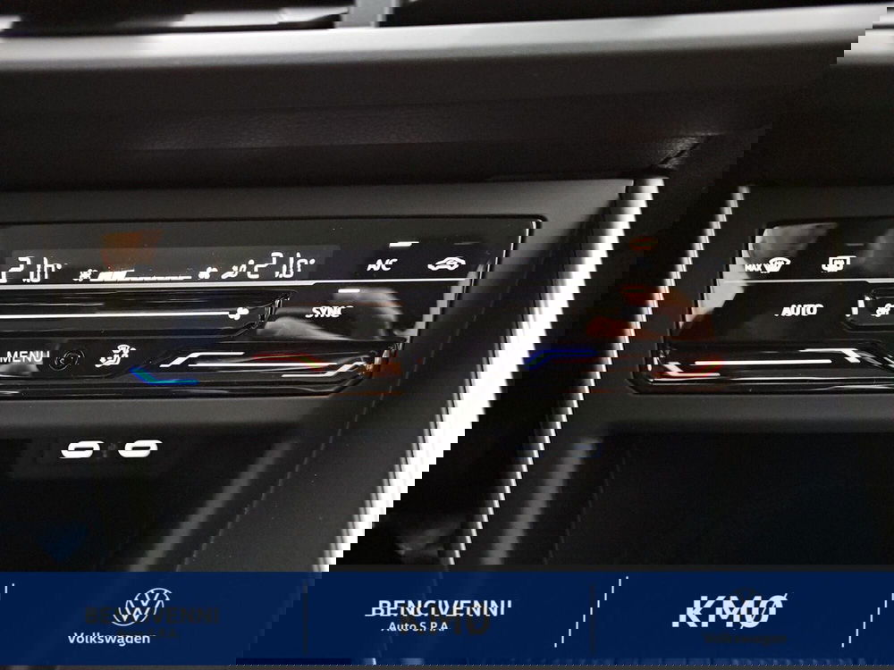 Volkswagen Taigo nuova a Catanzaro (19)