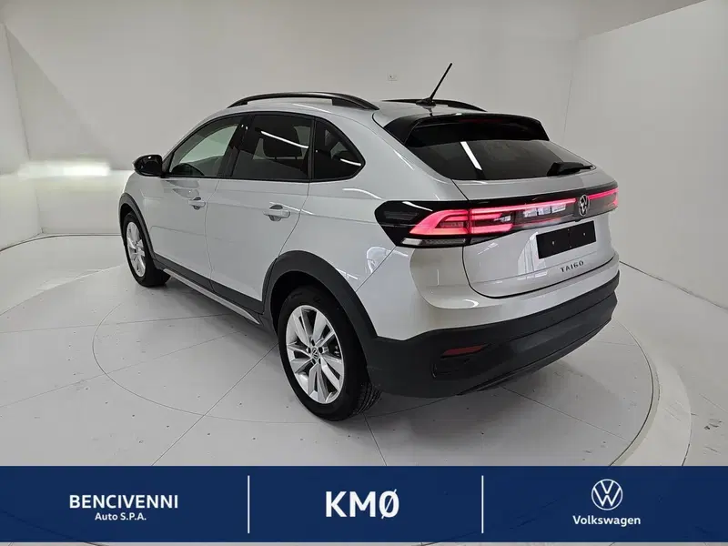 Volkswagen Taigo nuova a Catanzaro (9)