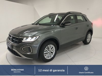 Volkswagen T-Roc 1.5 tsi Life dsg del 2023 usata a Catanzaro