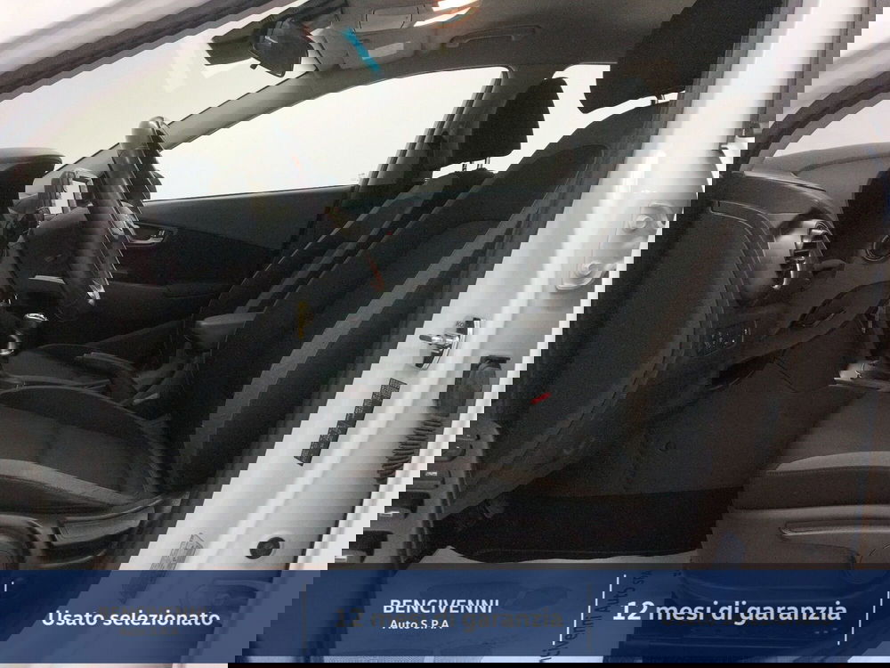 Hyundai Kona usata a Catanzaro (12)