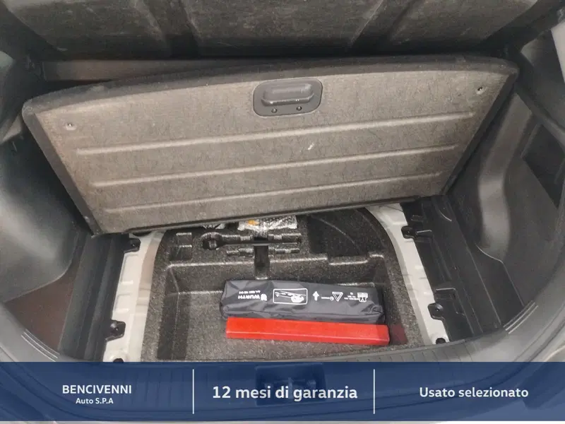 Hyundai Kona usata a Catanzaro (20)