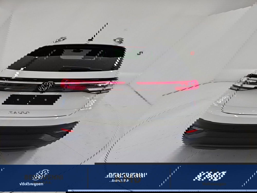 Volkswagen Taigo nuova a Catanzaro (9)