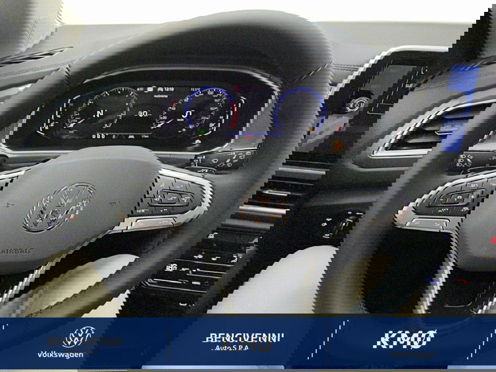 Volkswagen T-Roc nuova a Catanzaro (19)