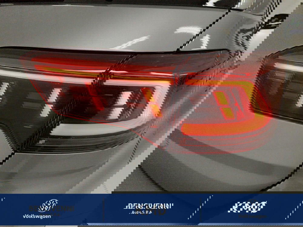Volkswagen T-Roc nuova a Catanzaro (8)