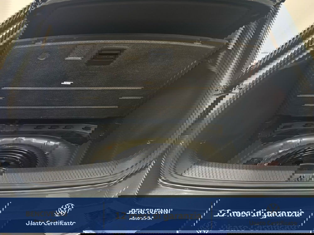 Volkswagen T-Roc usata a Catanzaro (13)