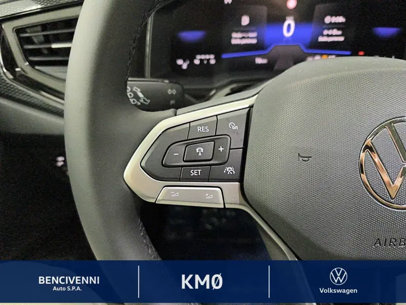 Volkswagen Taigo nuova a Catanzaro (17)